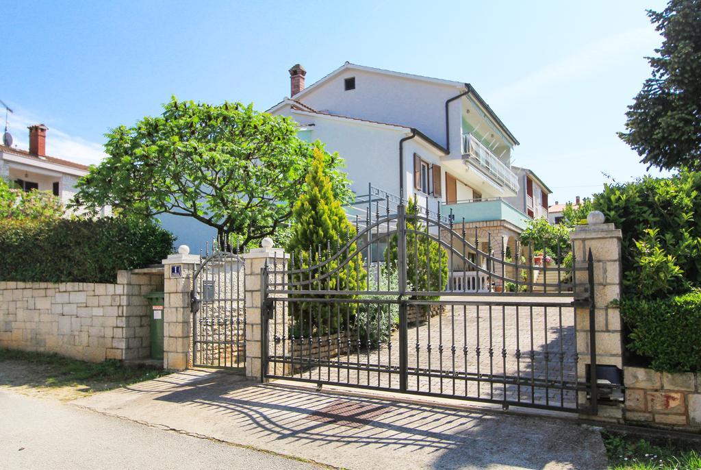 Apartments Silvia Poreč Kültér fotó